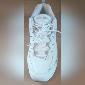 10W Women's Easy Spirit Athletic Shoes